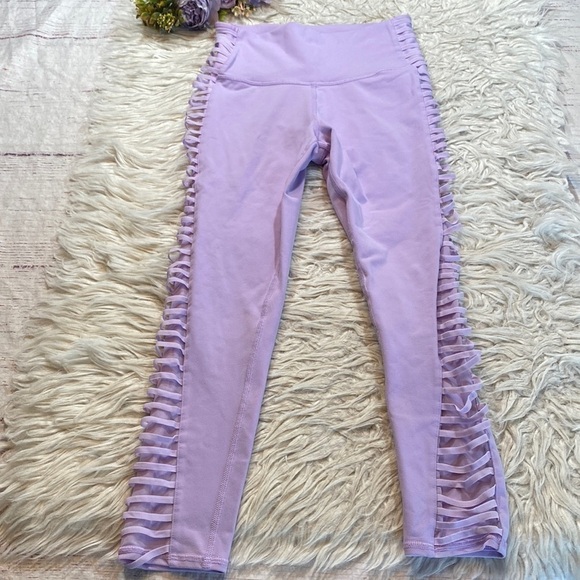 ALO YOGA Prism Capri Leggings in Ultraviolet sz XS - Picture 2 of 11